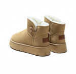 Ugg – Image 2