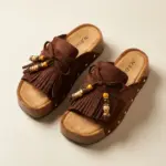 mules compensées à franges et perles – Image 4