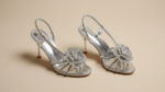 Sandales à talon élégantes avec fleur scintillante – Image 4